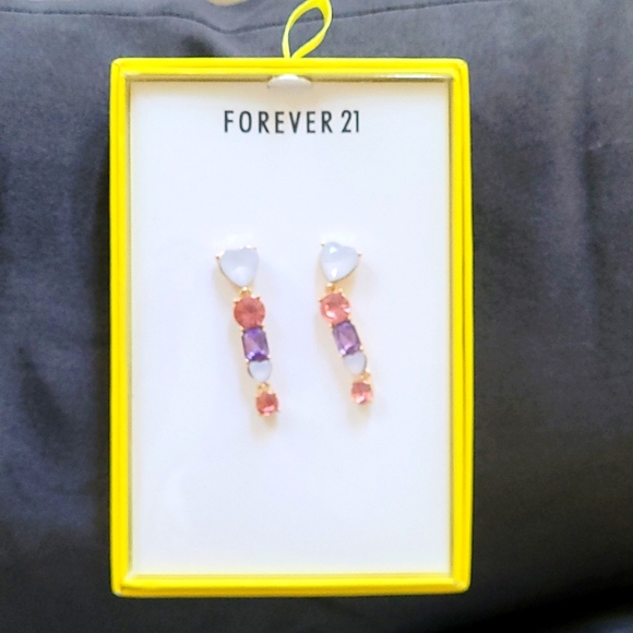 Forever 21 Jewelry - Forever 21 earrings